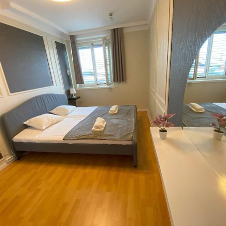 Anzotika Central Apartment, Wien Exteriör bild