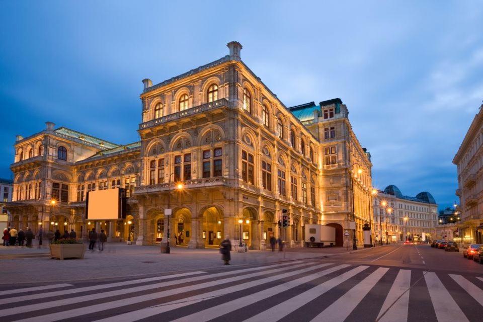 Anzotika Central Apartment, Wien Exteriör bild