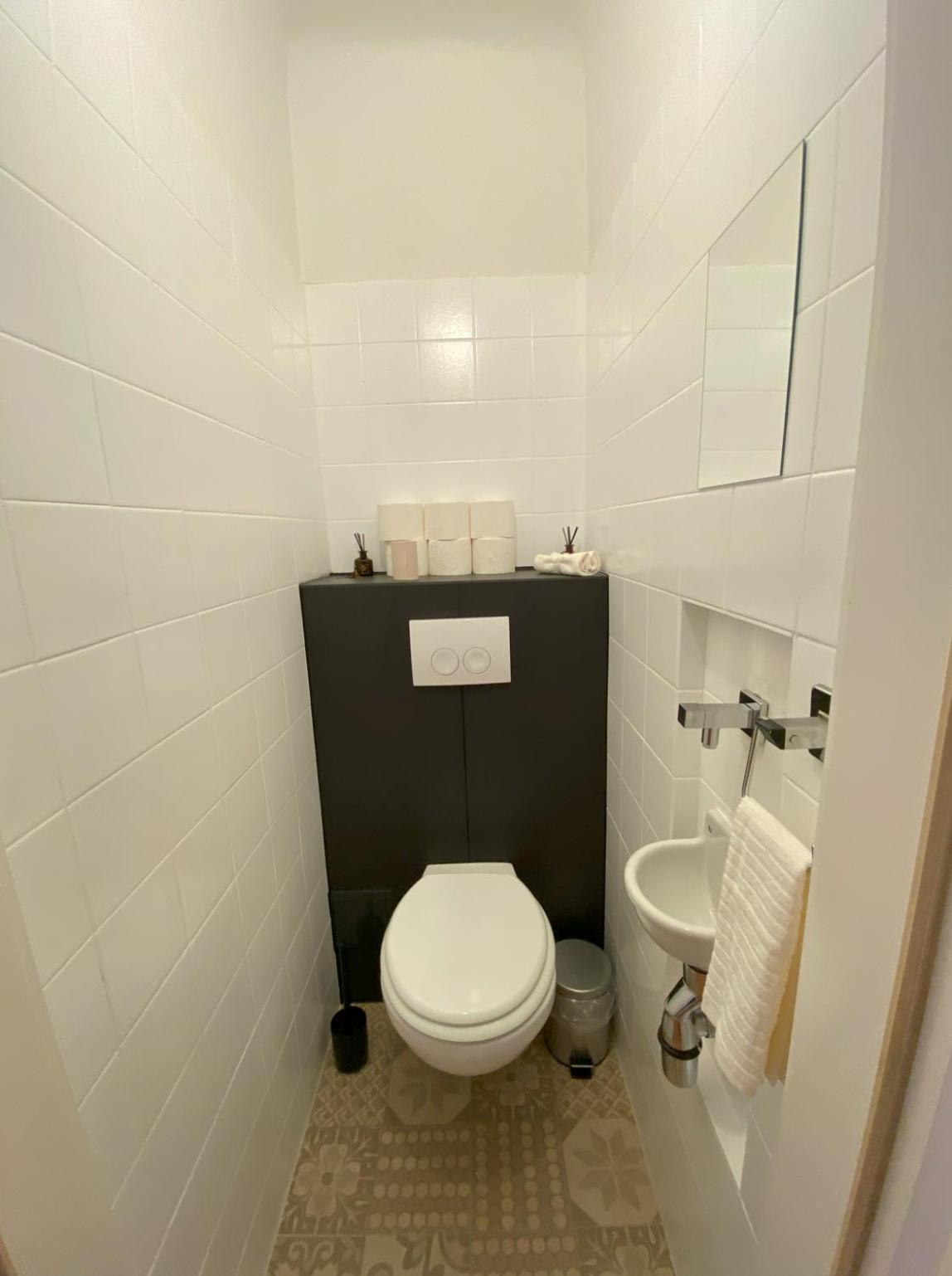 Anzotika Central Apartment, Wien Exteriör bild