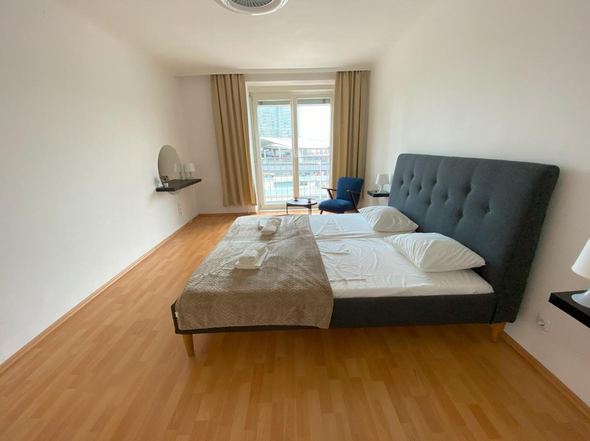 Anzotika Central Apartment, Wien Exteriör bild